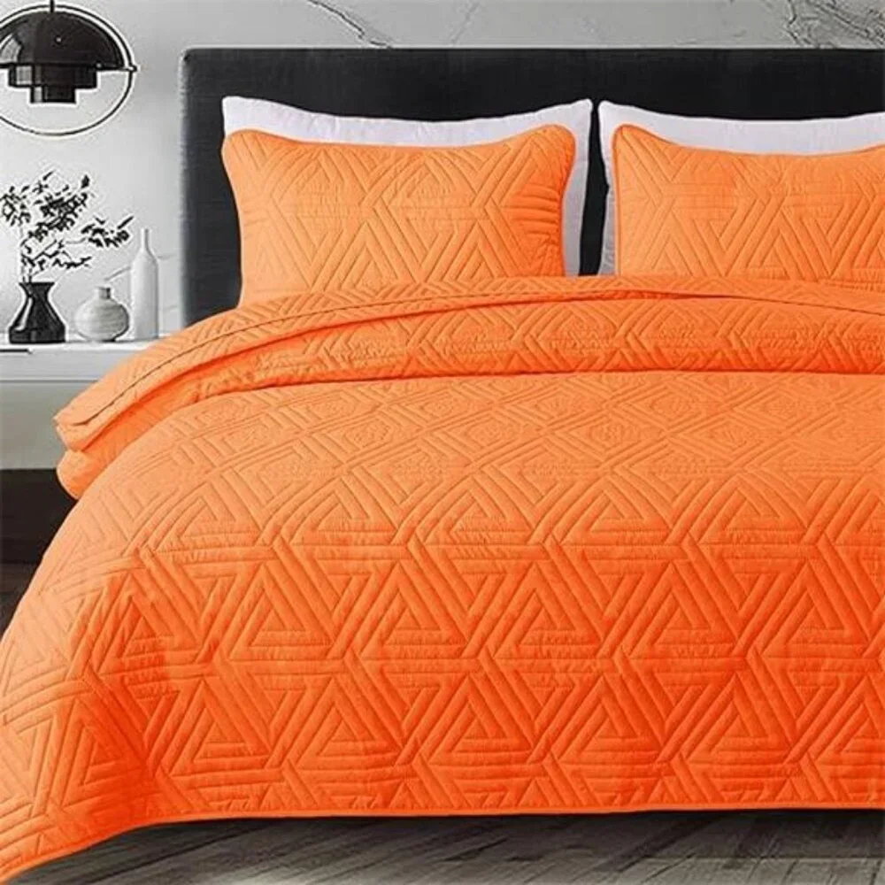 Soft Queen Size Quilt Set for All Seasons, 3-Piece Ultrasonic Geometric Quilts